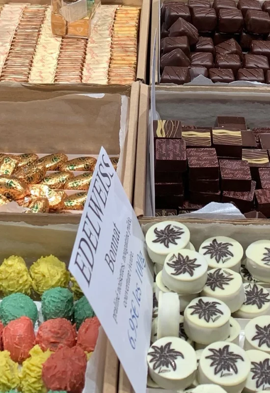 Épicerie Exotique Éguilles